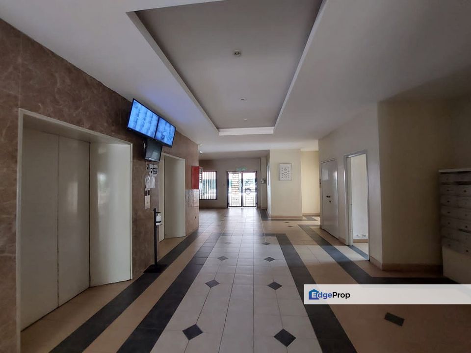 Avilla apartment, Puchong Jaya, balcony have Sunway view see firework, Selangor, Puchong