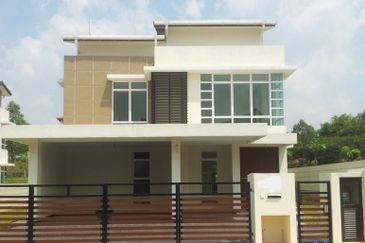 Bandar Tun Hussein Onn