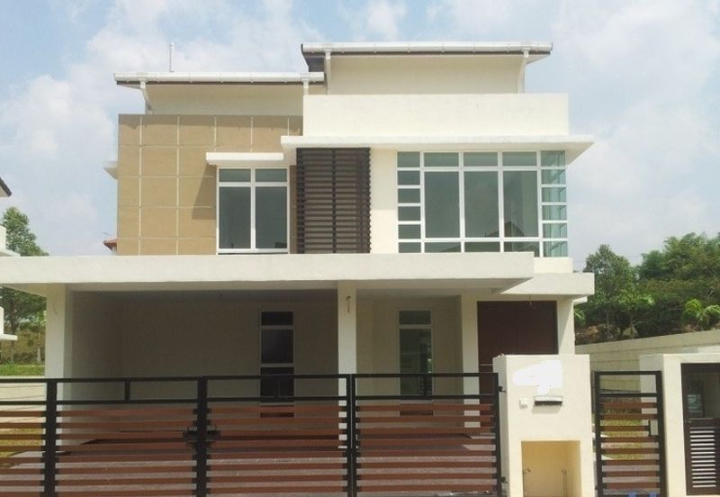 Bandar Tun Hussein Onn