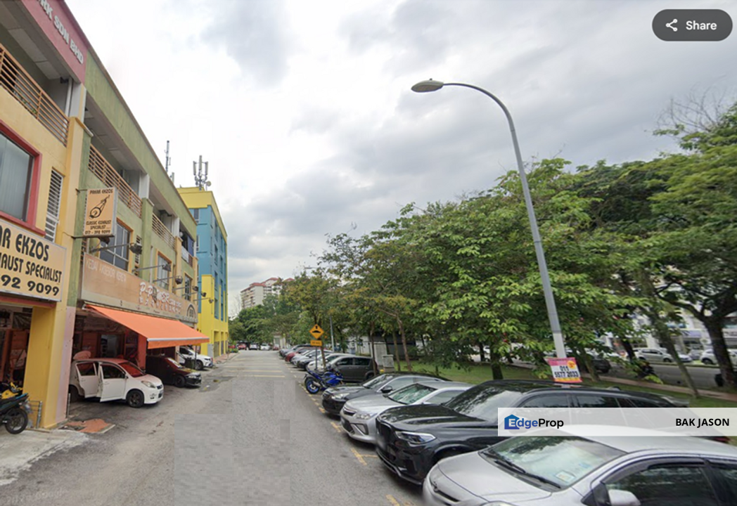 Pusat Perniagaan danau lumayan, bandar sri permaisuri, Kuala Lumpur, Cheras