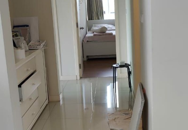 A'marine Lakeside Condominium