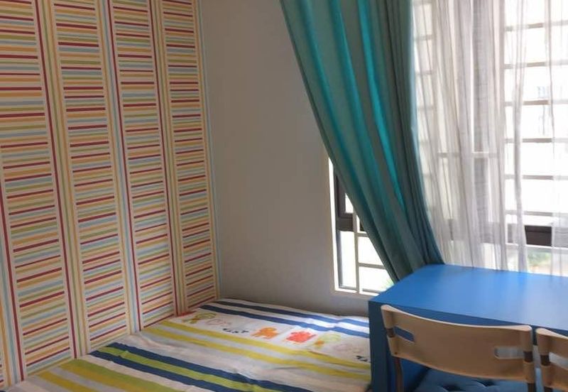 Rivercity Condominium