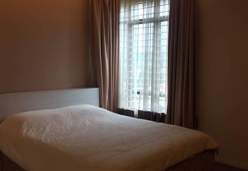 Rivercity Condominium