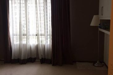 Rivercity Condominium