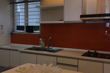 Rivercity Condominium