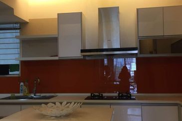 Rivercity Condominium