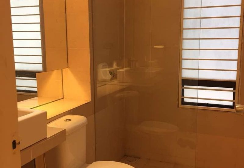 Rivercity Condominium