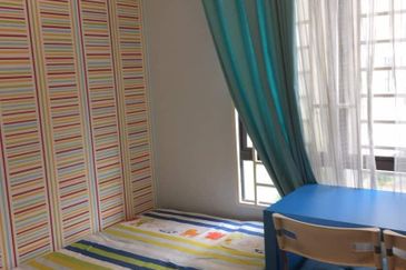 Rivercity Condominium