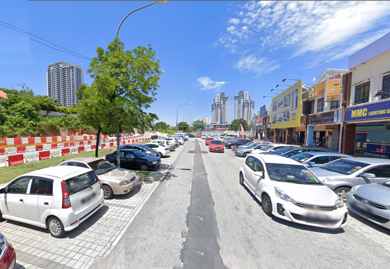 2sty Shop lot facing main road in jalan alam damai 1, cheras, kuala lumpur