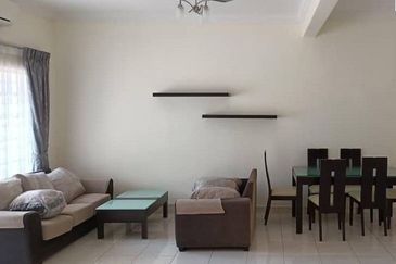 Bandar puteri puchong 12, mountaintop landed house