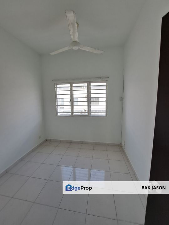 2sty link house beside mesahill shopping mall, near USIM, Negeri Sembilan, Nilai