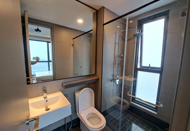 Bloomsvale (Menara Vista)