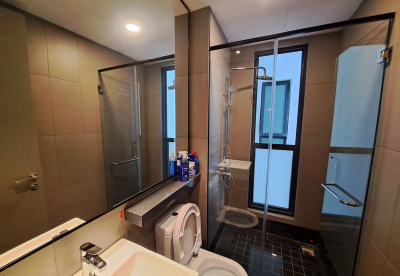 Bloomsvale (Menara Vista)