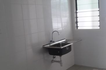 Cradleton @ Eco Majestic