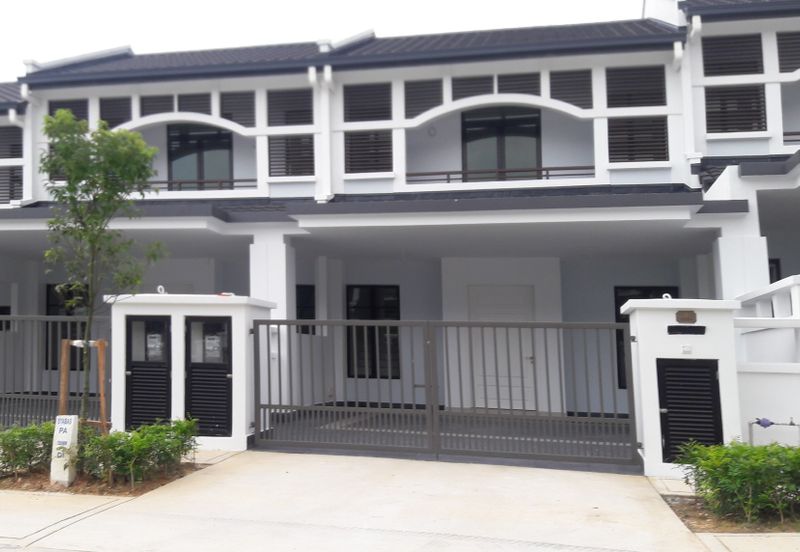 Cradleton @ Eco Majestic