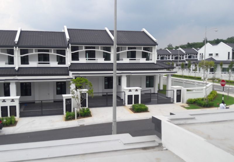 Cradleton @ Eco Majestic