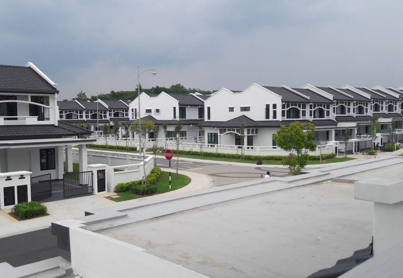 Cradleton @ Eco Majestic