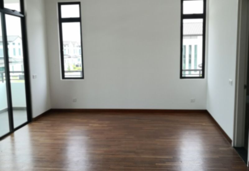 Tenderfields @ Eco Majestic