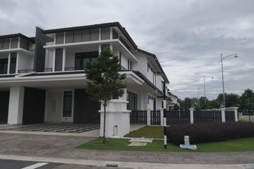 Tenderfields @ Eco Majestic