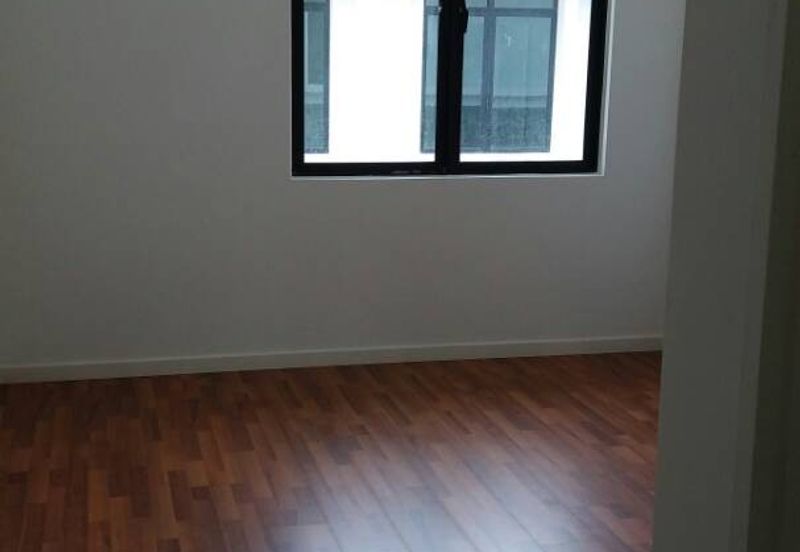 Cradleton @ Eco Majestic