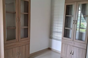 Rivercity Condominium