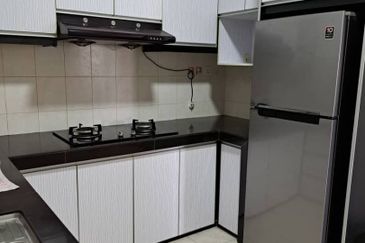 Rivercity Condominium