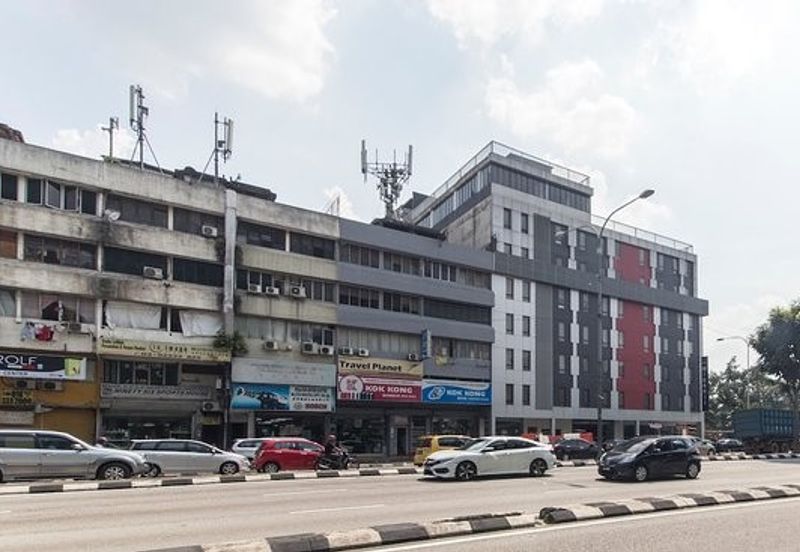 Jalan Loke Yew