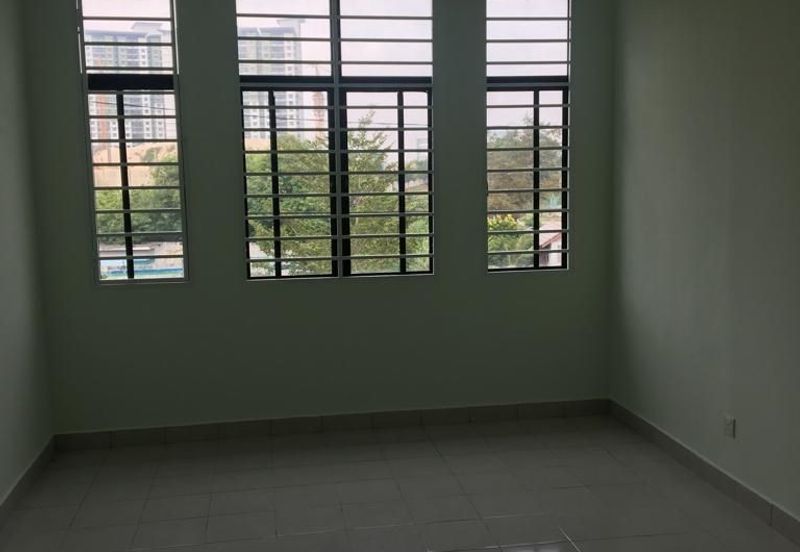 Saujana Heights @ Taman Puncak Saujana