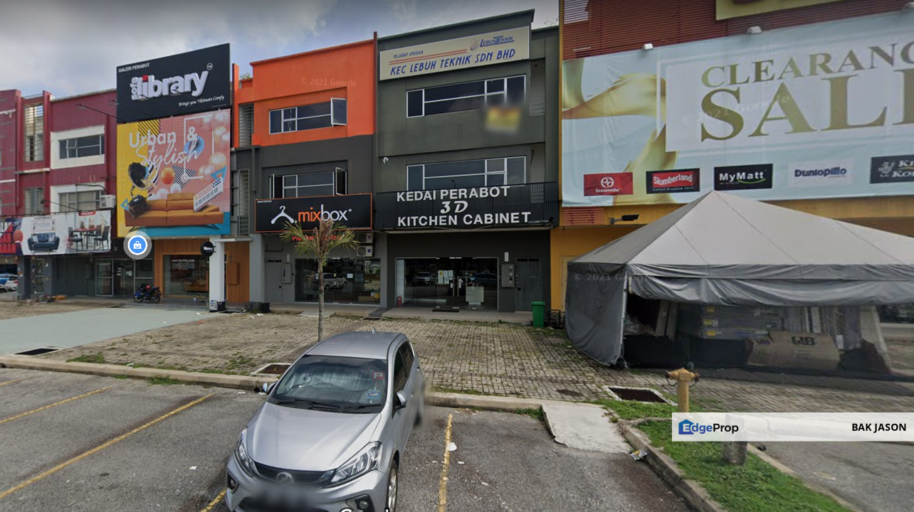 Puchong gateway shop, pusat perniagaan suria puchong, Selangor, Puchong
