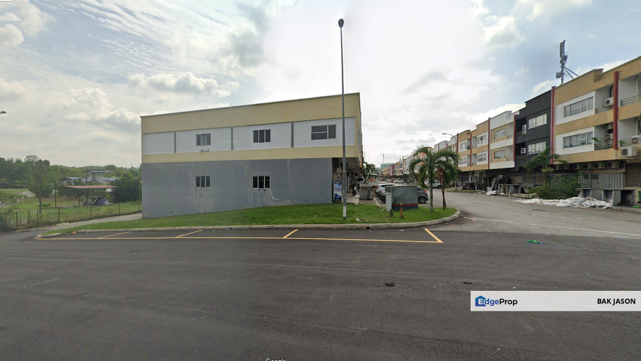 Puchong gateway shop, pusat perniagaan suria puchong, Selangor, Puchong