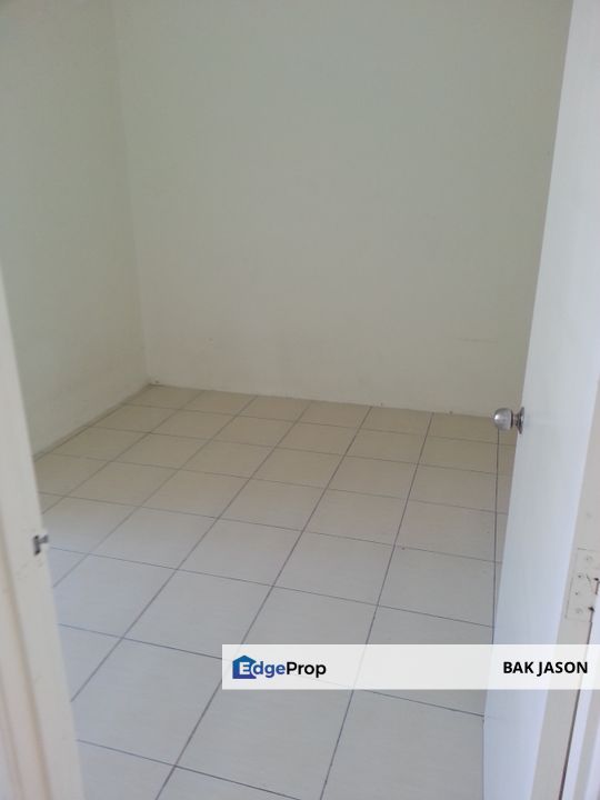 1-Sty Link House Taman Markisa Labu | Freehold | 10 Min to Seremban Gateway , Negeri Sembilan, Seremban