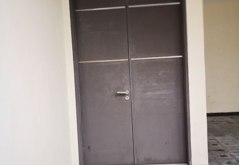 Avenue 6, Bandar Tun Hussein Onn