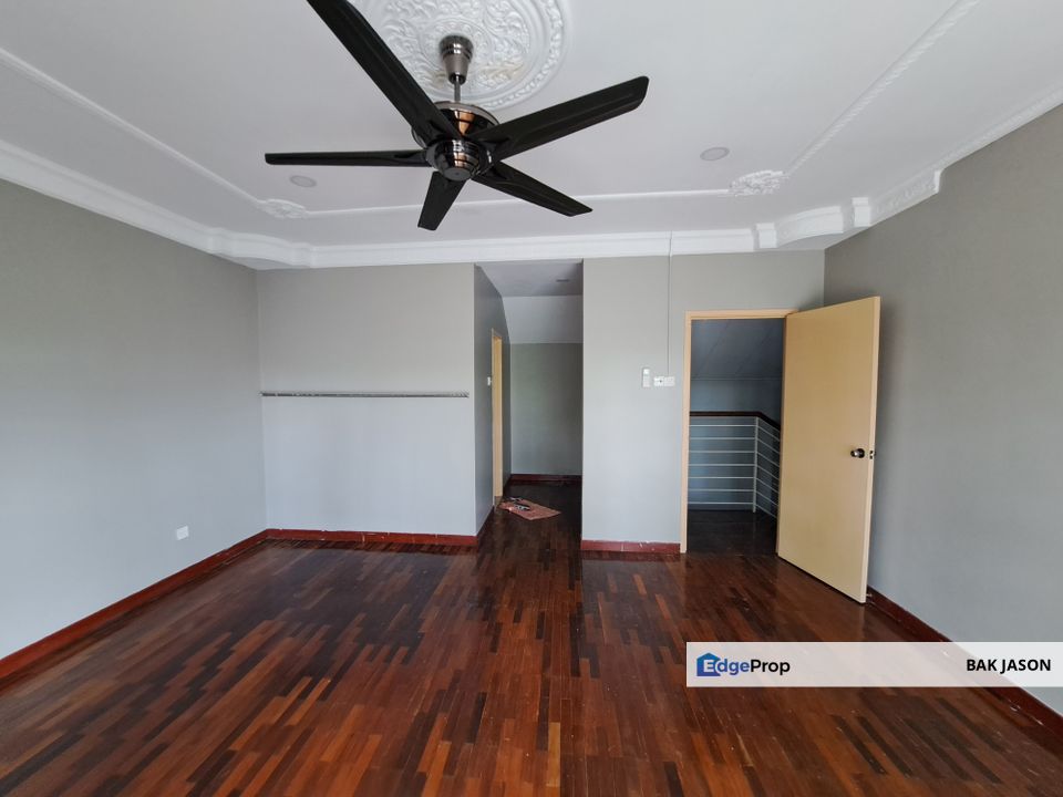 Lake haven home, 3sty house extension in taman tasik prima, puchong, Selangor, Puchong