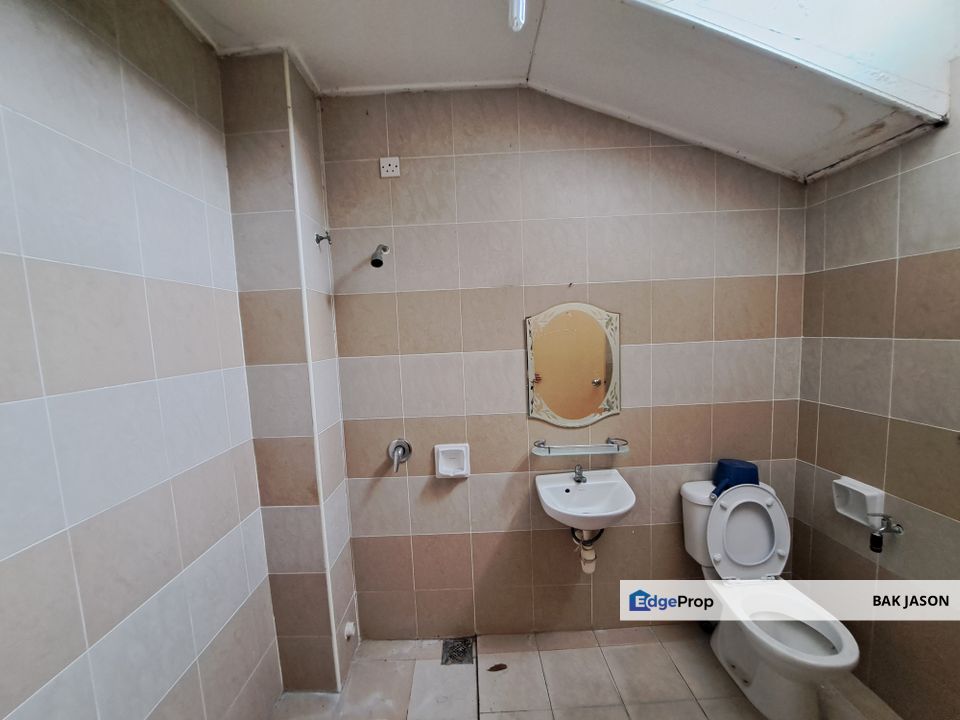 Lake haven home, 3sty house extension in taman tasik prima, puchong, Selangor, Puchong