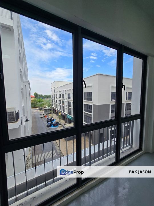 T junction office, high visibility , Selangor, Setia Alam/Alam Nusantara