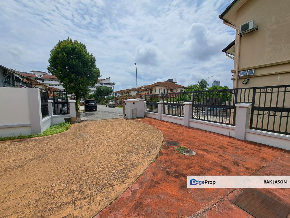 Semi D Corner house, Taman Puchong Impian 2, beside Bandar Puteri Puchong, Selangor, Puchong