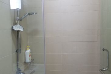 Royal Regent Sri Putramas III