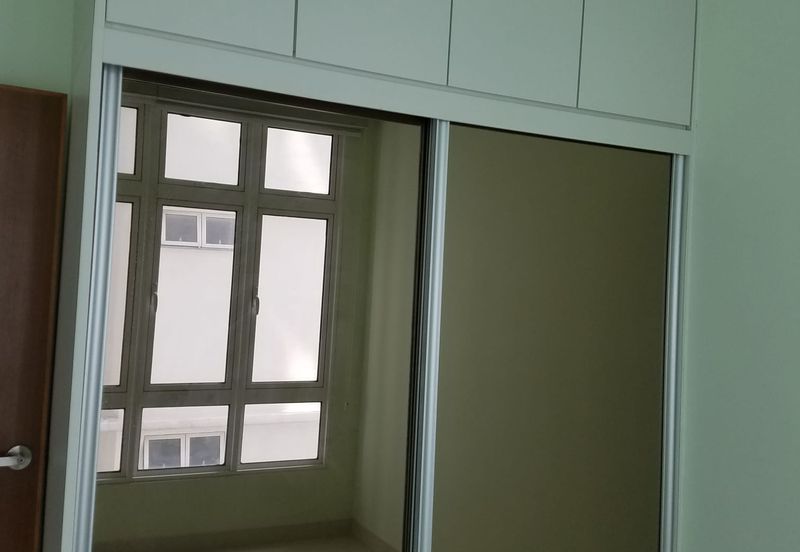 Royal Regent Sri Putramas III