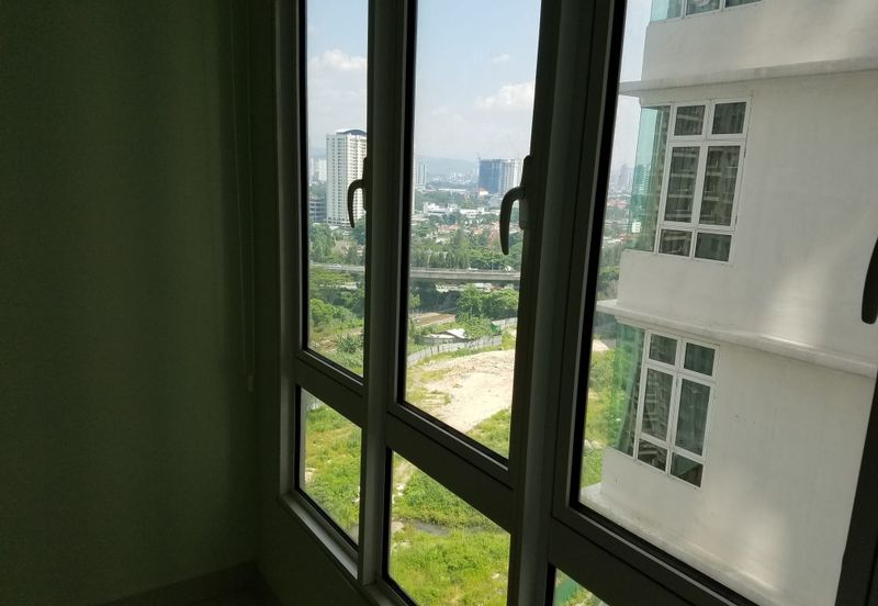 Royal Regent Sri Putramas III