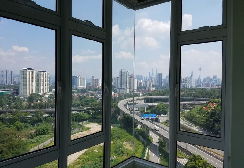 Royal Regent Sri Putramas III