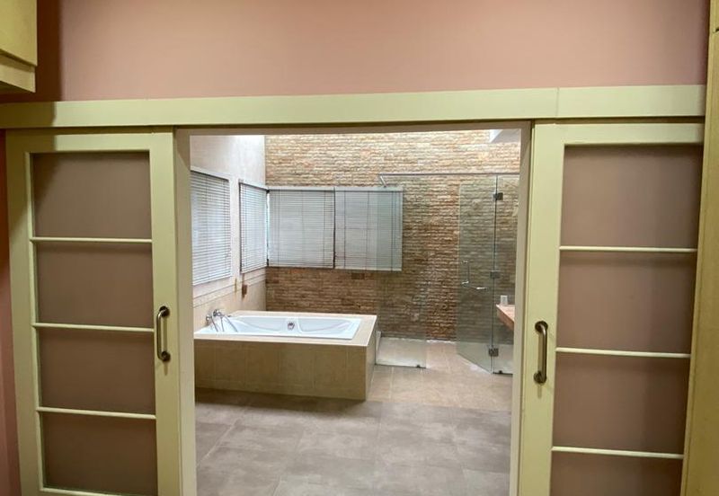 Damansara Legenda, Petaling Jaya, Selangor