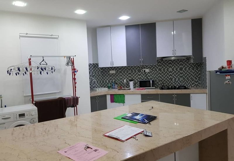 Tropicana City Tropics