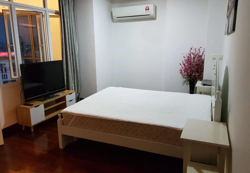 Tropicana City Tropics