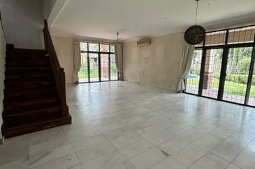 Tropicana Golf & Country Resort