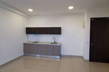 Henna Residence @ The Quartz