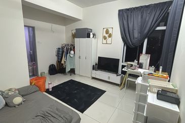 Imperial Hatamas Condominium