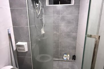 Imperial Hatamas Condominium