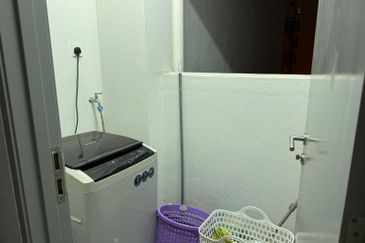 Imperial Hatamas Condominium