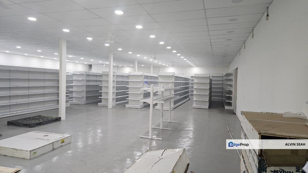 Jalan Bukit Kemuning, Shah Alam, Selangor, Shah Alam