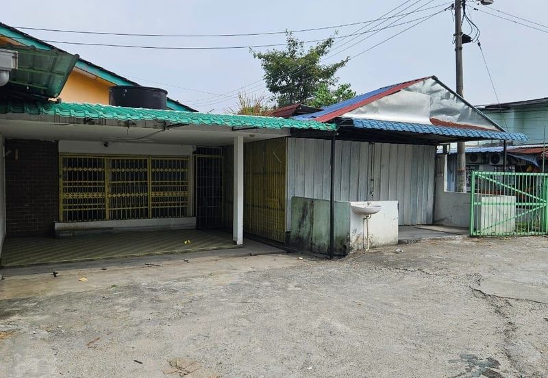 Jalan Bukit Kemuning